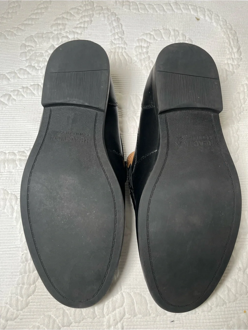 Kenneth Cole Reaction smooth black